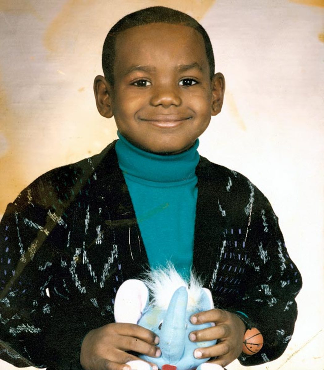 lebron-james-childhood.jpg