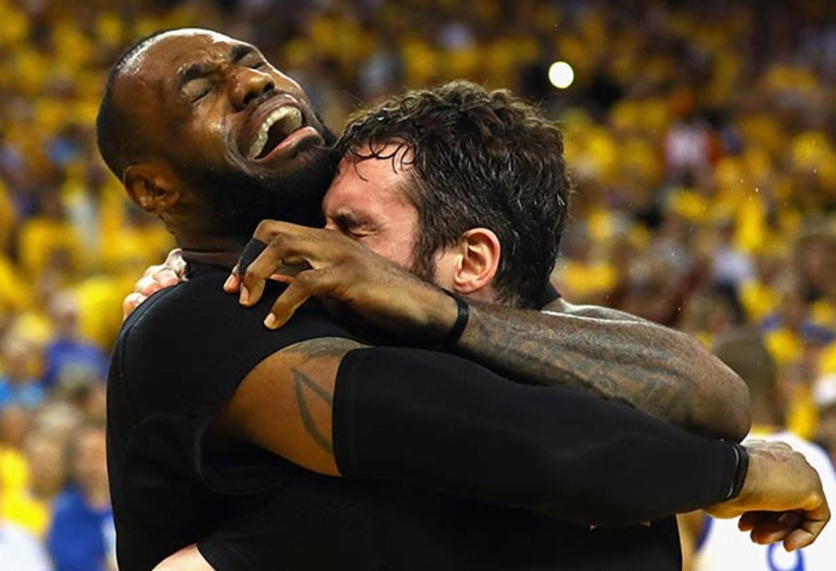 lebron-james-kevin-love-crying.jpg