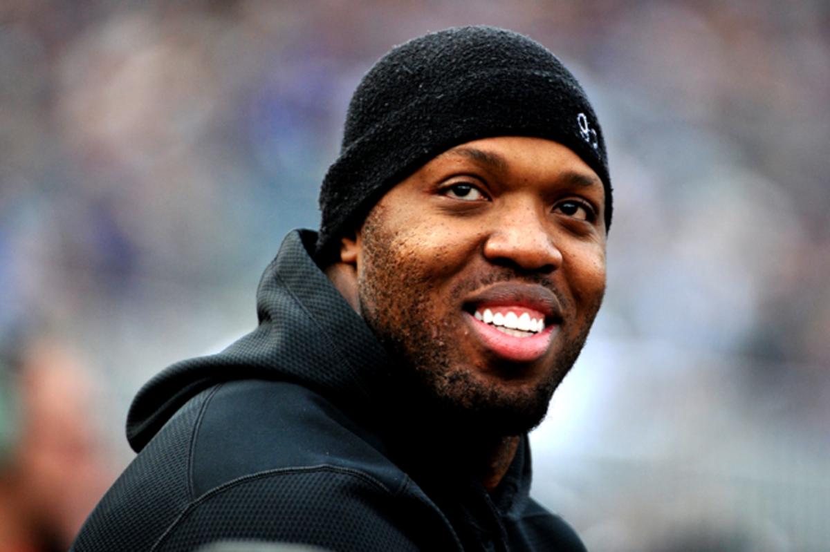 terrell-suggs-650-433.png