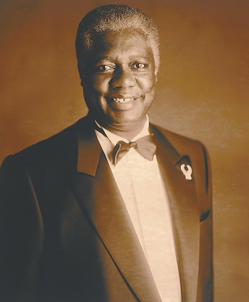 1999-Oscar-Robertson-05839897.jpg