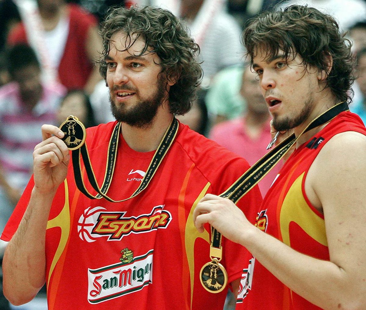 2006-0903-Pau-Marc-Gasol.jpg