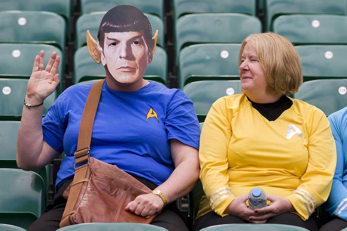2015-0516-Star-Trek-fans.jpg