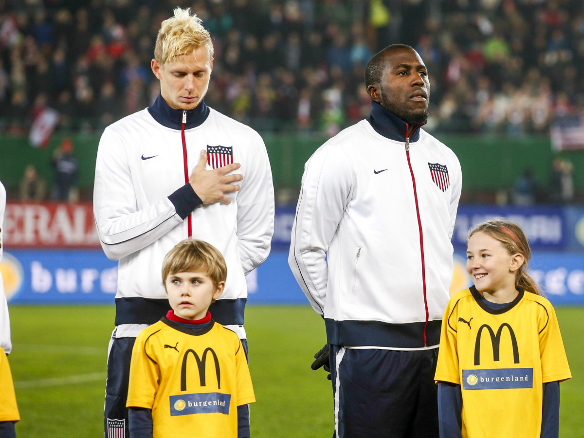 jozy-altidore-national-anthem.jpg
