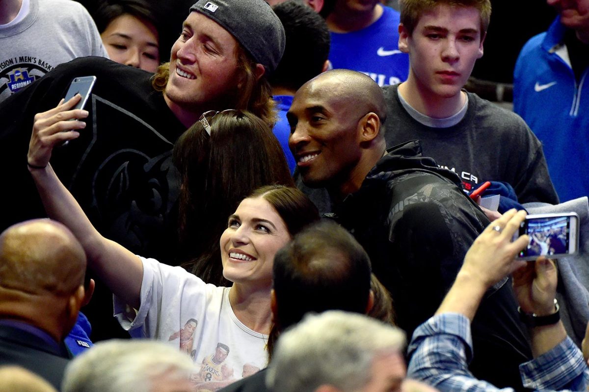 2007-08 Kobe Bryant Michael Jordan Upper Deck Signature Sweet Shot