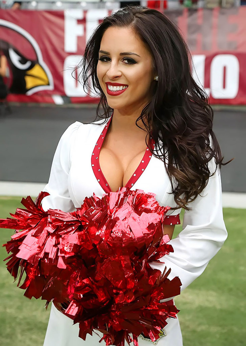 Arizona-Cardinals-cheerleaders-ZYP_6834.jpg
