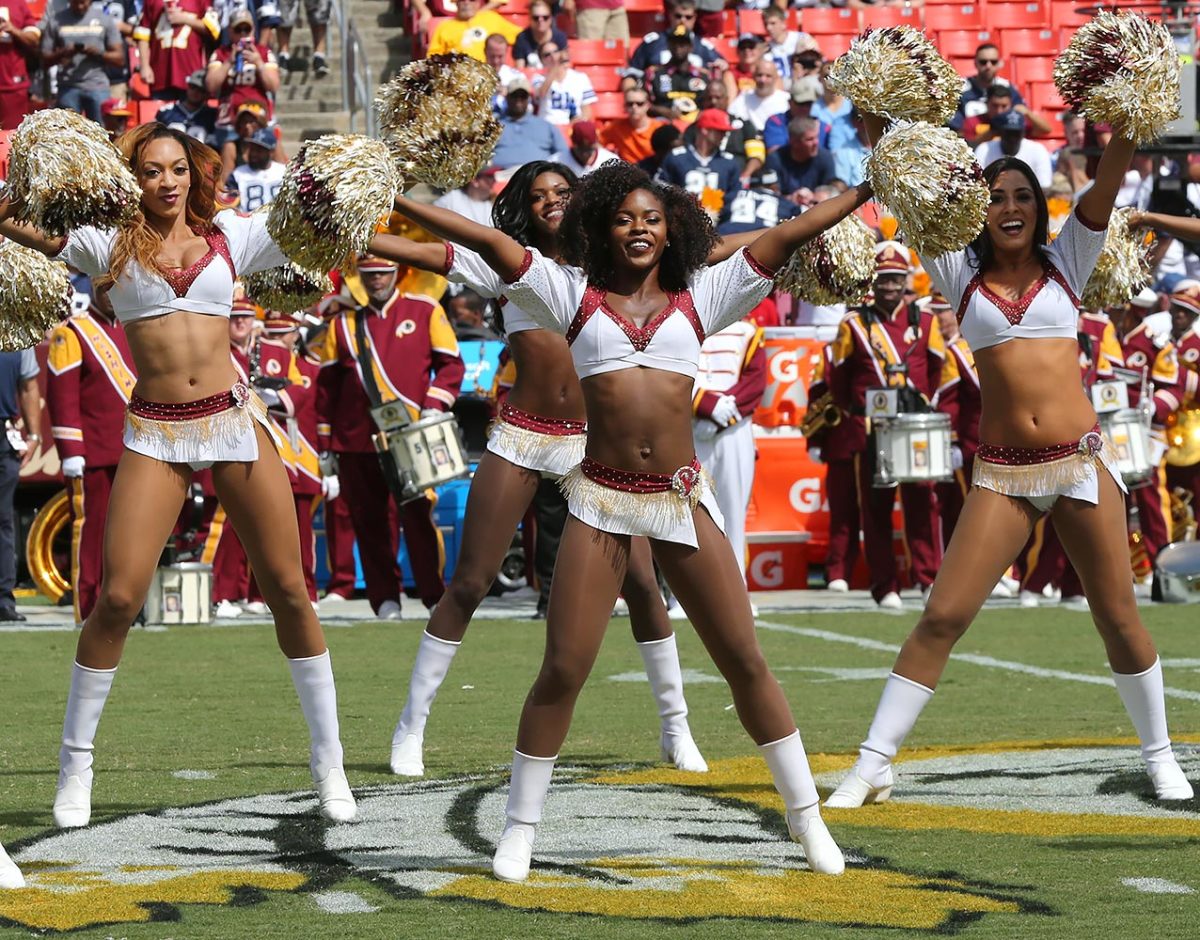 Washington-Redskins-cheerleaders-BEA_2250A.jpg