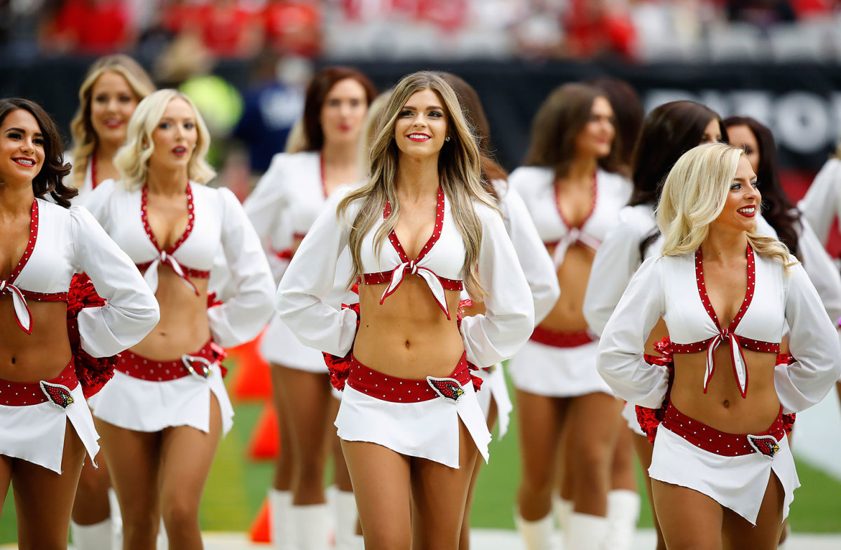 Arizona-Cardinals-cheerleaders-AP_969573760756.jpg