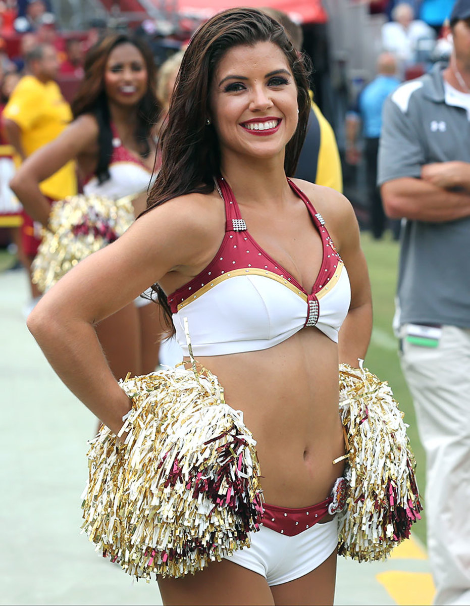 Washington-Redskins-cheerleaders-BEA_8891A.jpg