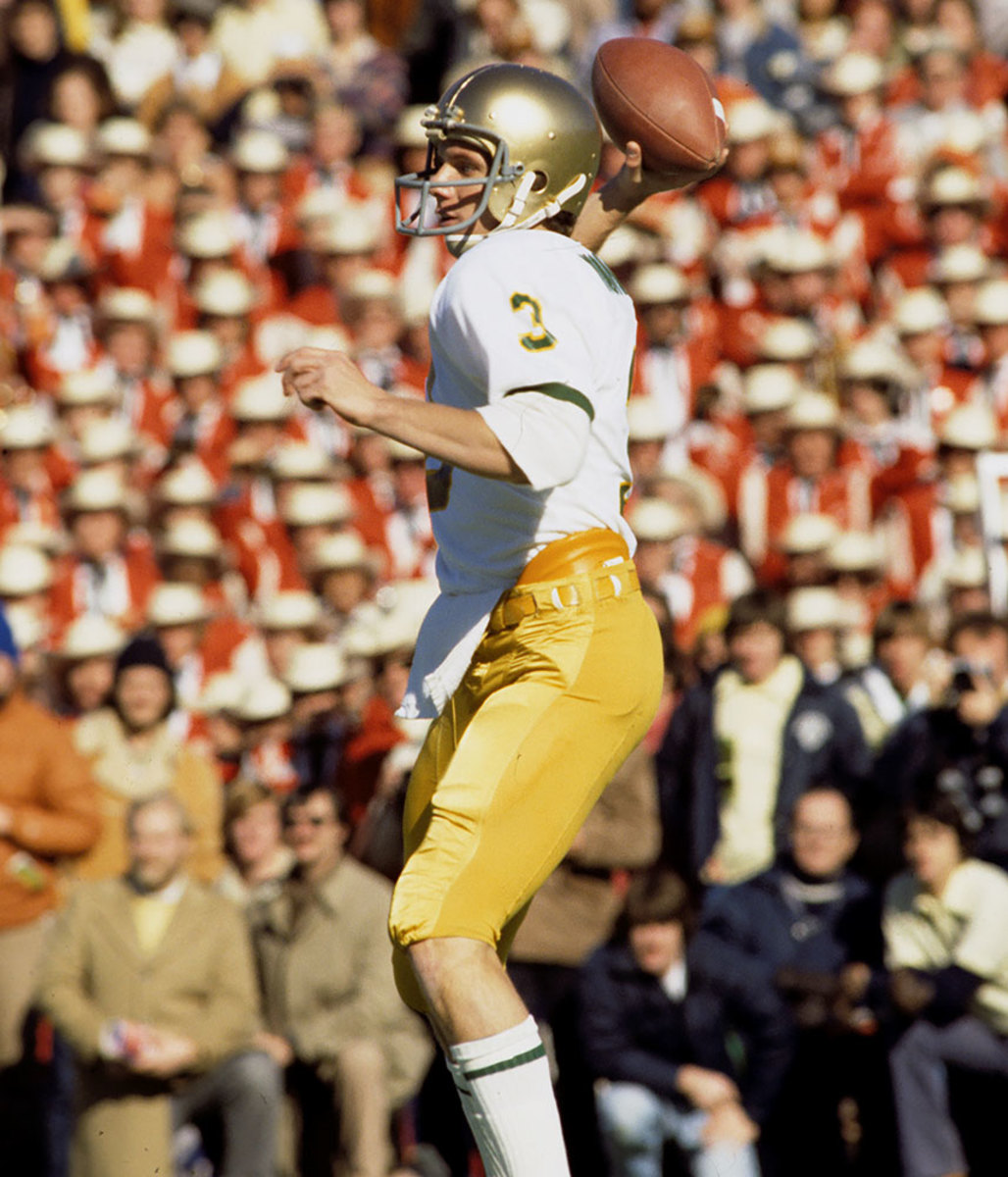 1978-Cotton-Bowl-Joe-Montana-NLC_03288.jpg