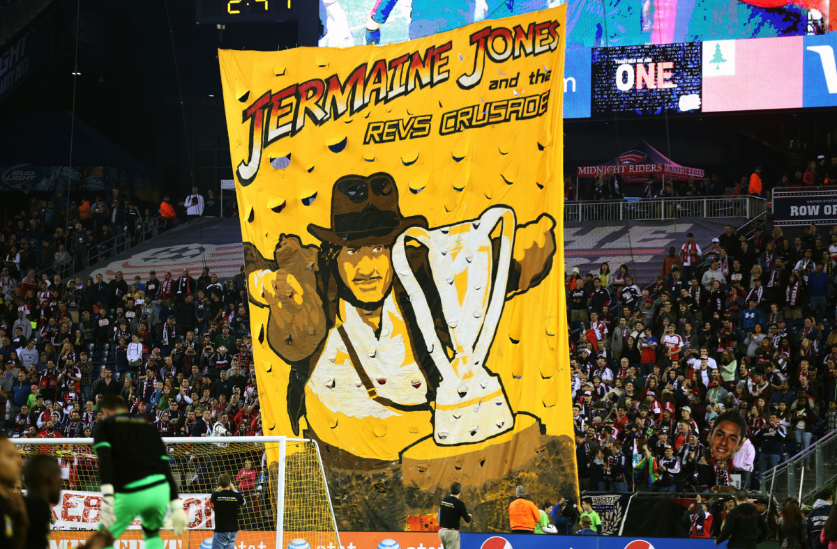 jermaine-jones-tifo.jpg