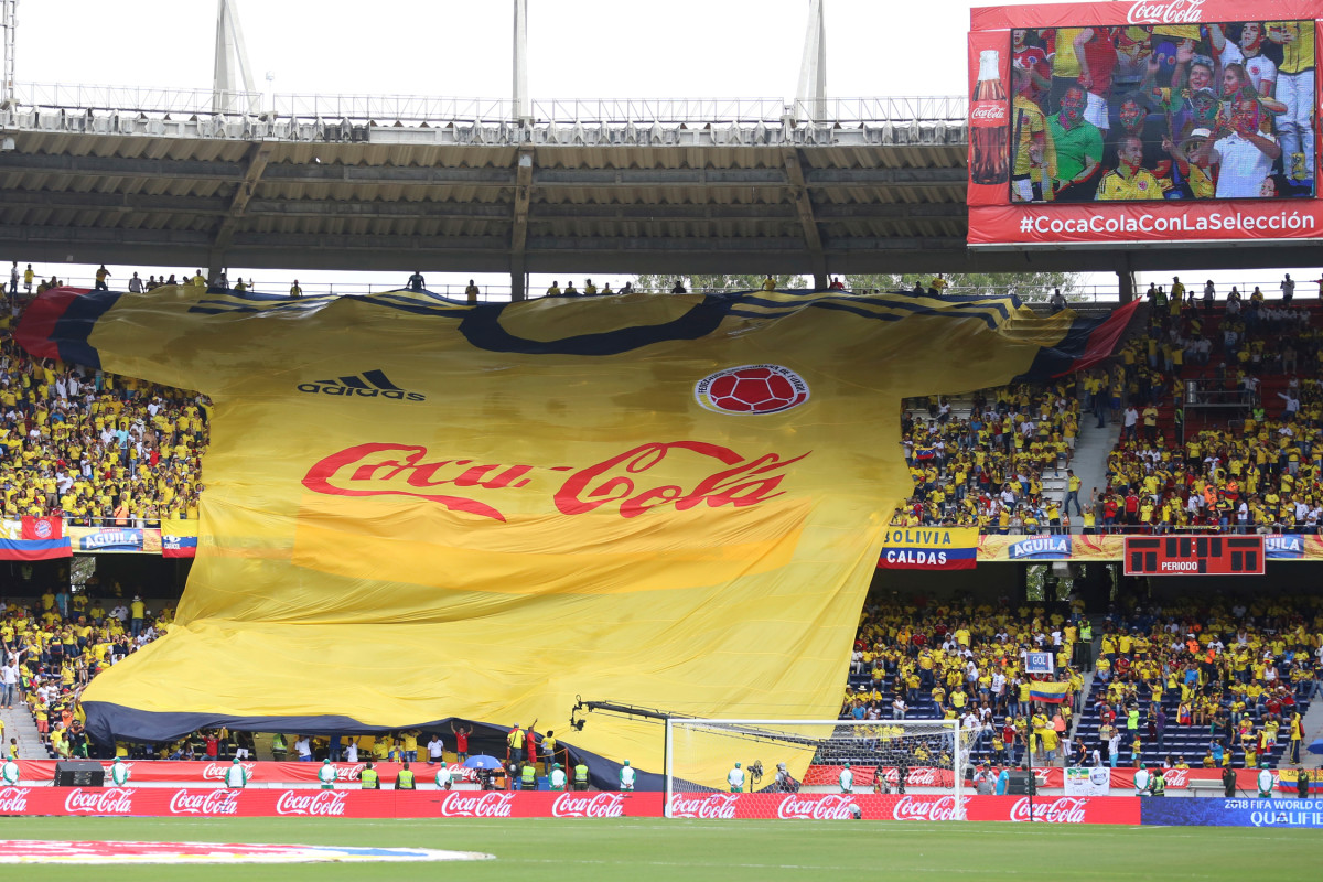 Colombia-Fans-Tifo_1.jpg