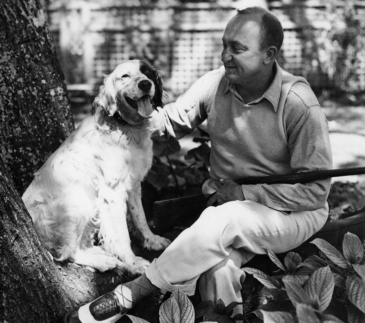 1936-0711-Ty-Cobb-dog-hunting.jpg