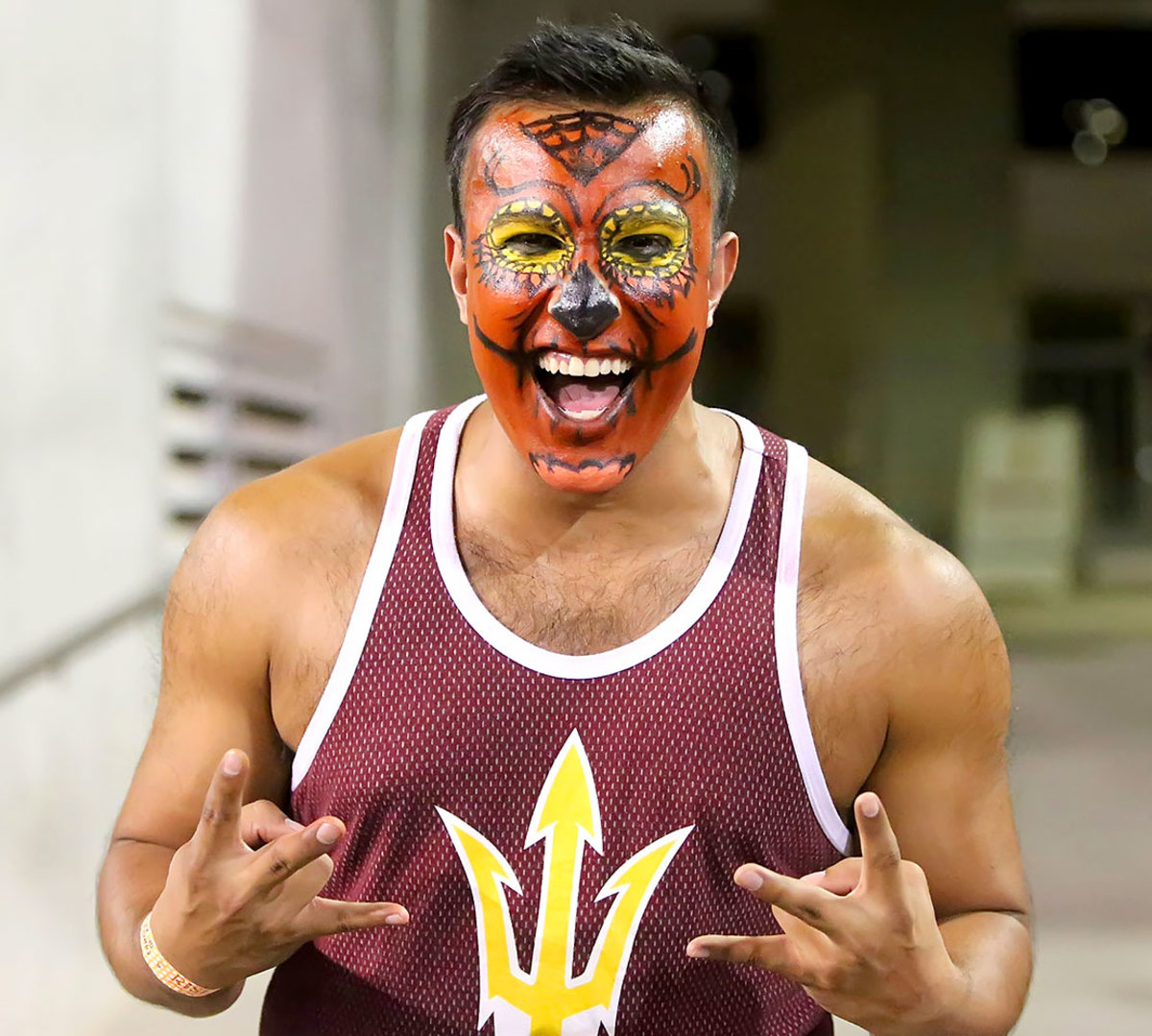 2016-0924-Arizona_State_Superfans-YYP_1802.jpg
