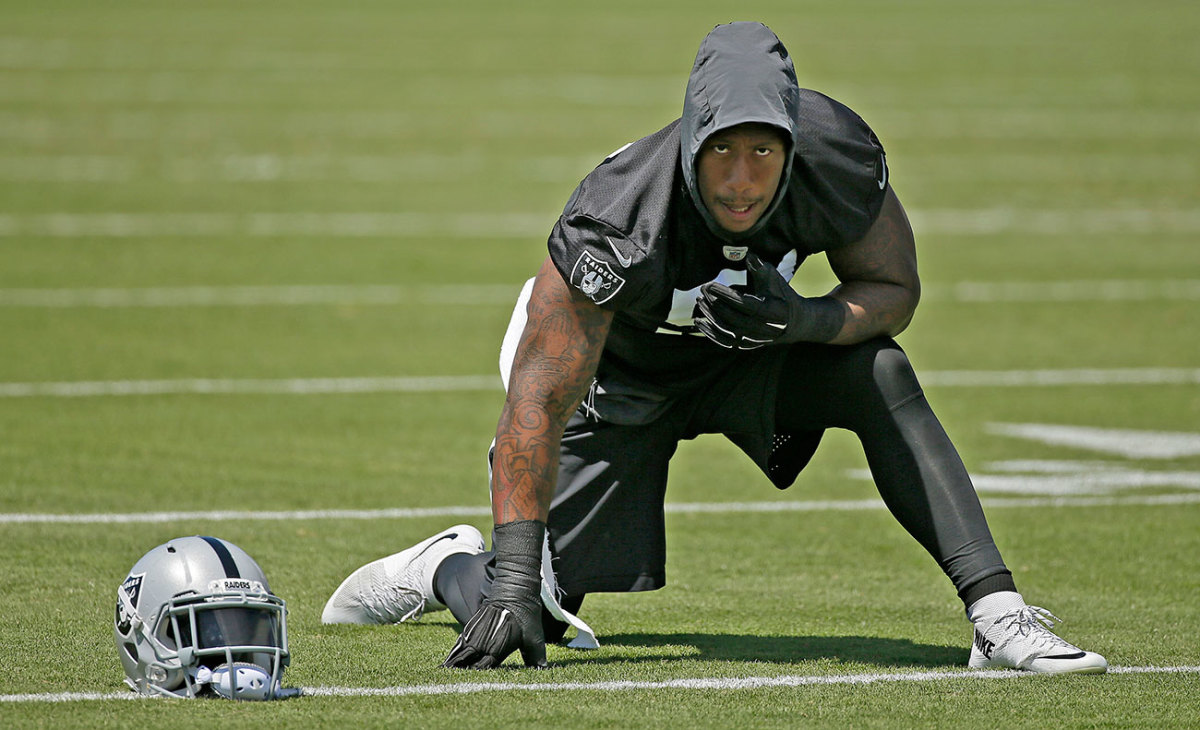 Bruce Irvin may be seeing time in a three-point stance with Oakland.