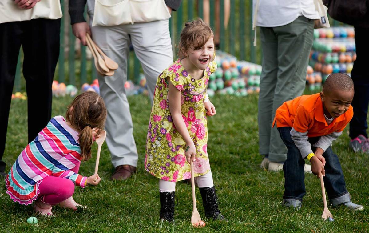 2016-White-House-Easter-Egg-Roll-5e3ac39bf82e476592058dc5c39d00fd-0.jpg