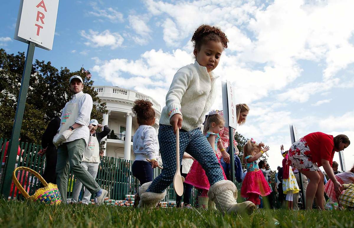 2016-White-House-Easter-Egg-Roll-GettyImages-517884020_master.jpg