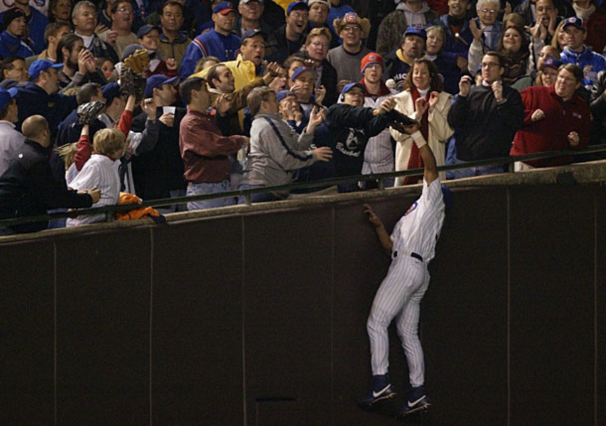 Steve Bartman: Cubs loss in '03 still isn't his fault - Sports Illustrated