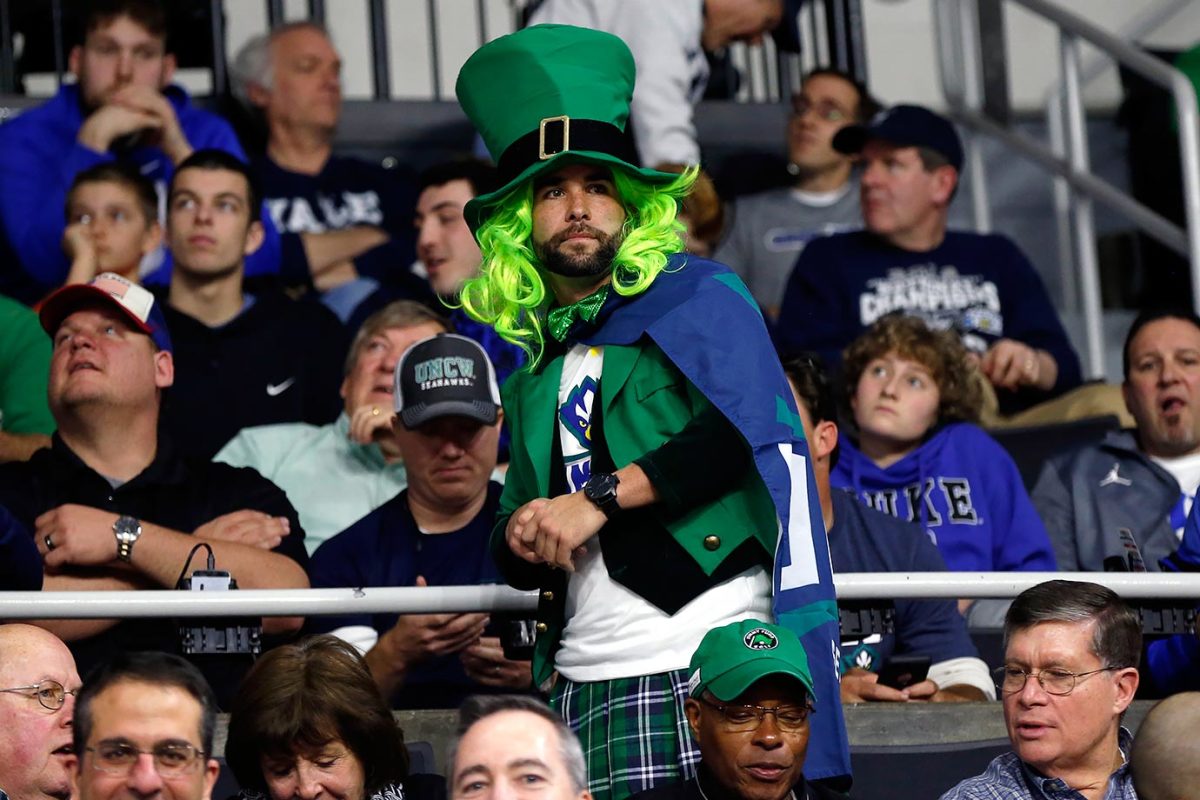 2016-0317-UNC-Wilmington-fans-482160317119_DUKE_V_UNCW.jpg