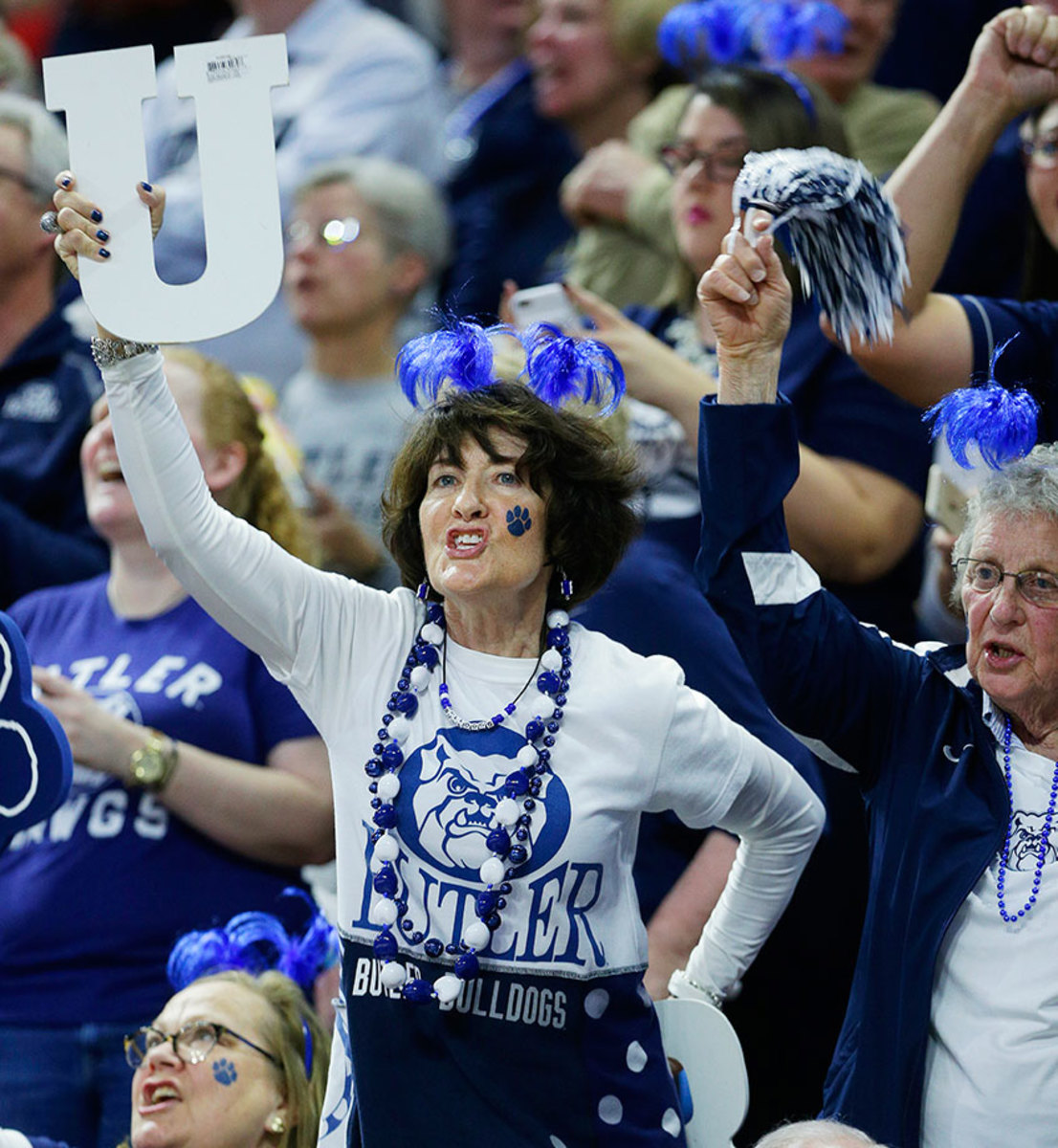 2016-0319-Butler-fans-480bd363041642e39e9300f32dcf6398-0.jpg