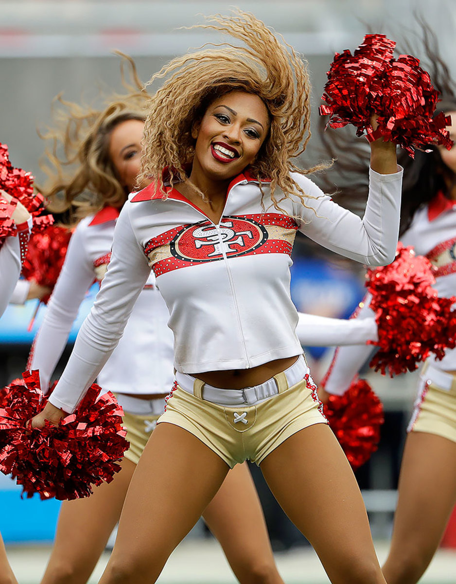 San-Francisco-49ers-Gold-Rush-cheerleaders-AP_16346788041499.jpg