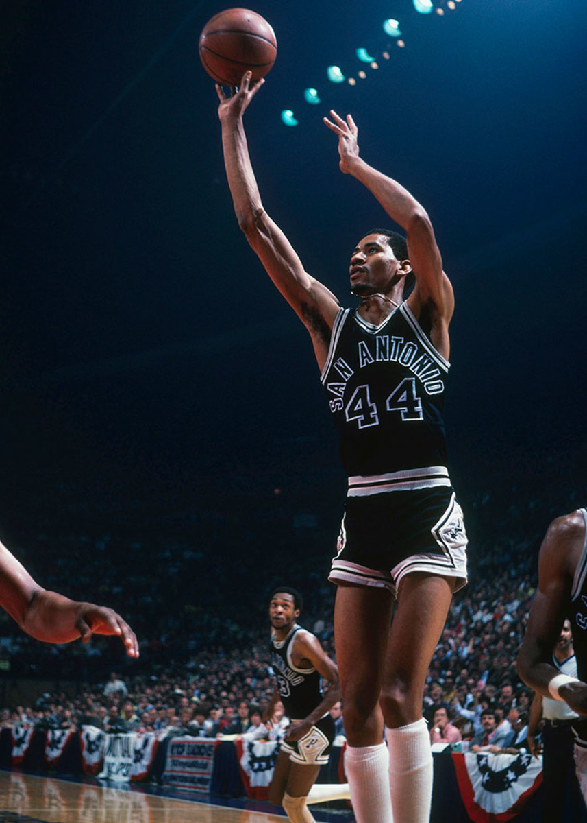 George-Gervin.jpg