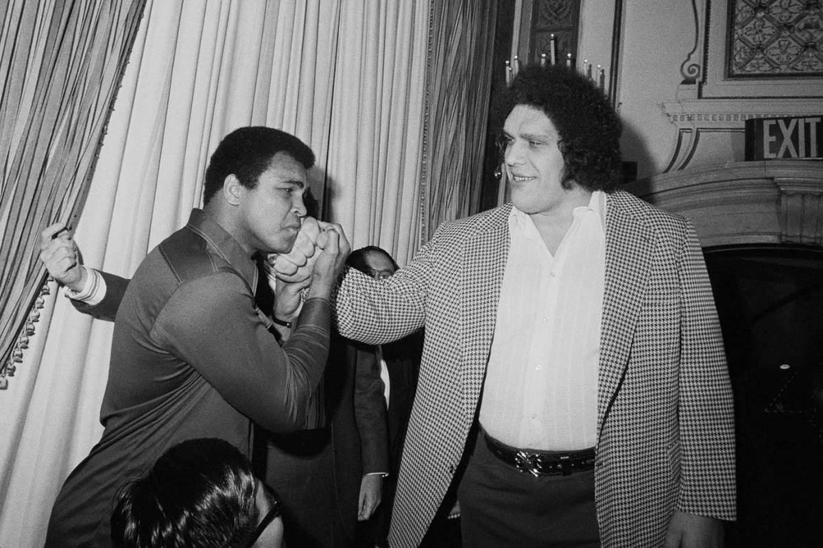 1976-0325-Muhammad-Ali-Andre-the-Giant-2.jpg