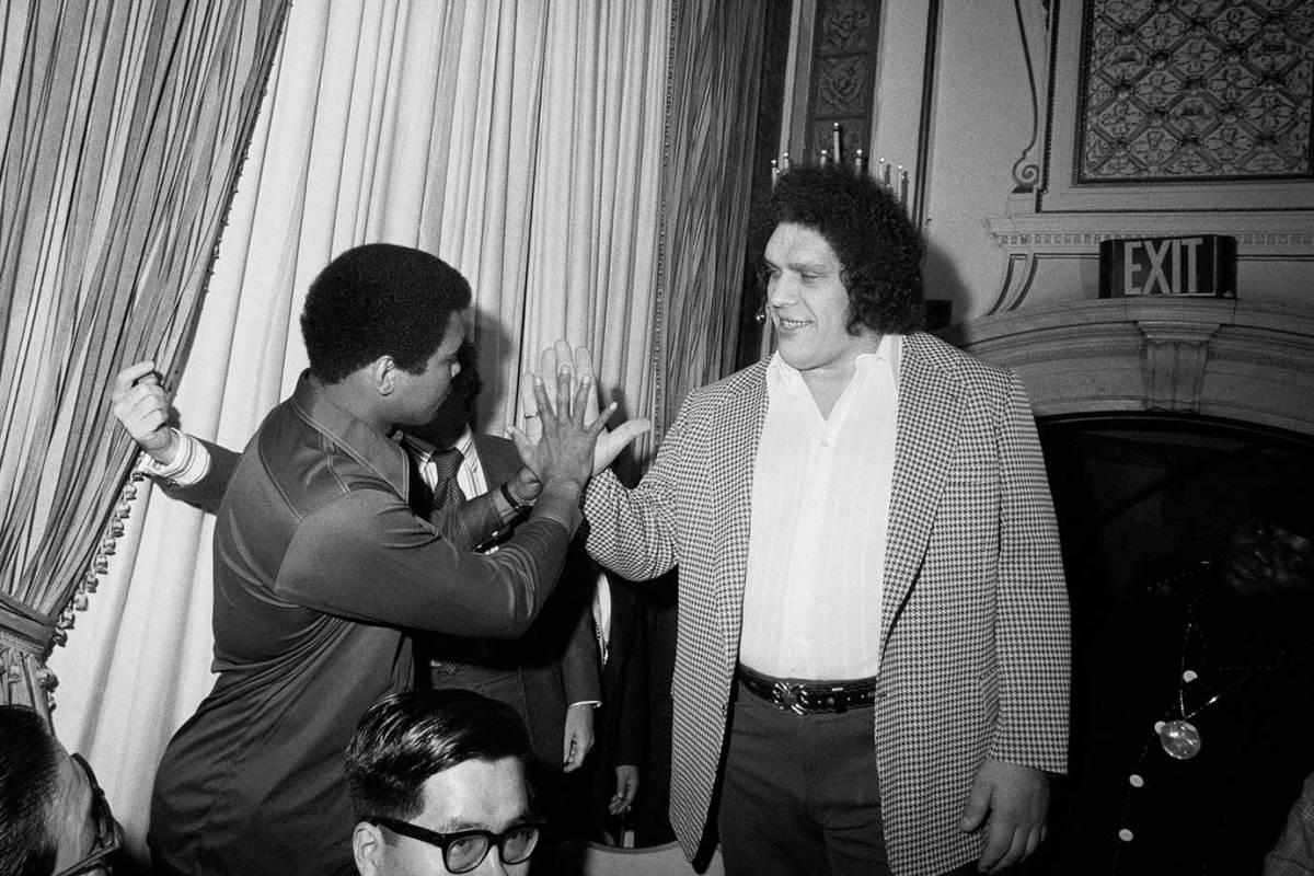 1976-0325-Muhammad-Ali-Andre-the-Giant.jpg