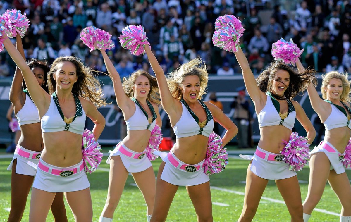 New-York-Jets-Flight-Crew-cheerleaders-AP_515710845089.jpg