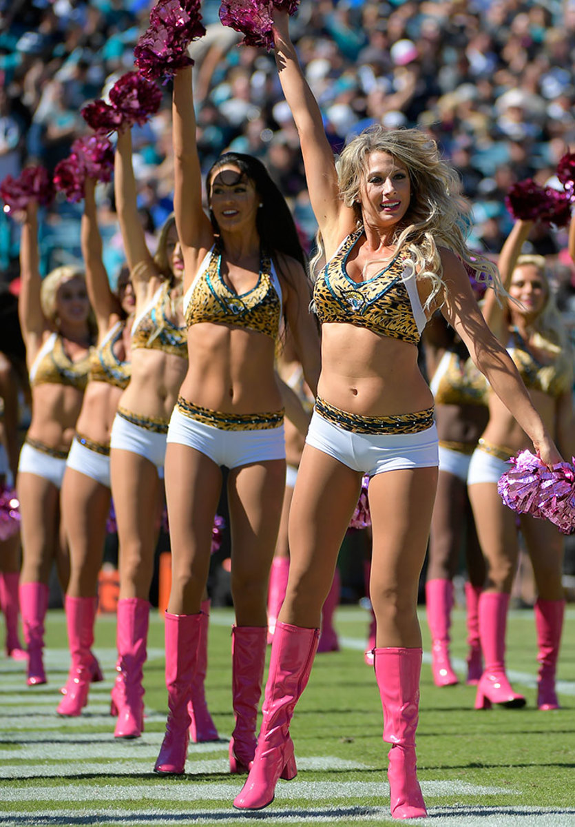 Jacksonville-Jaguars-ROAR-cheerleaders-AP_16297776401816.jpg