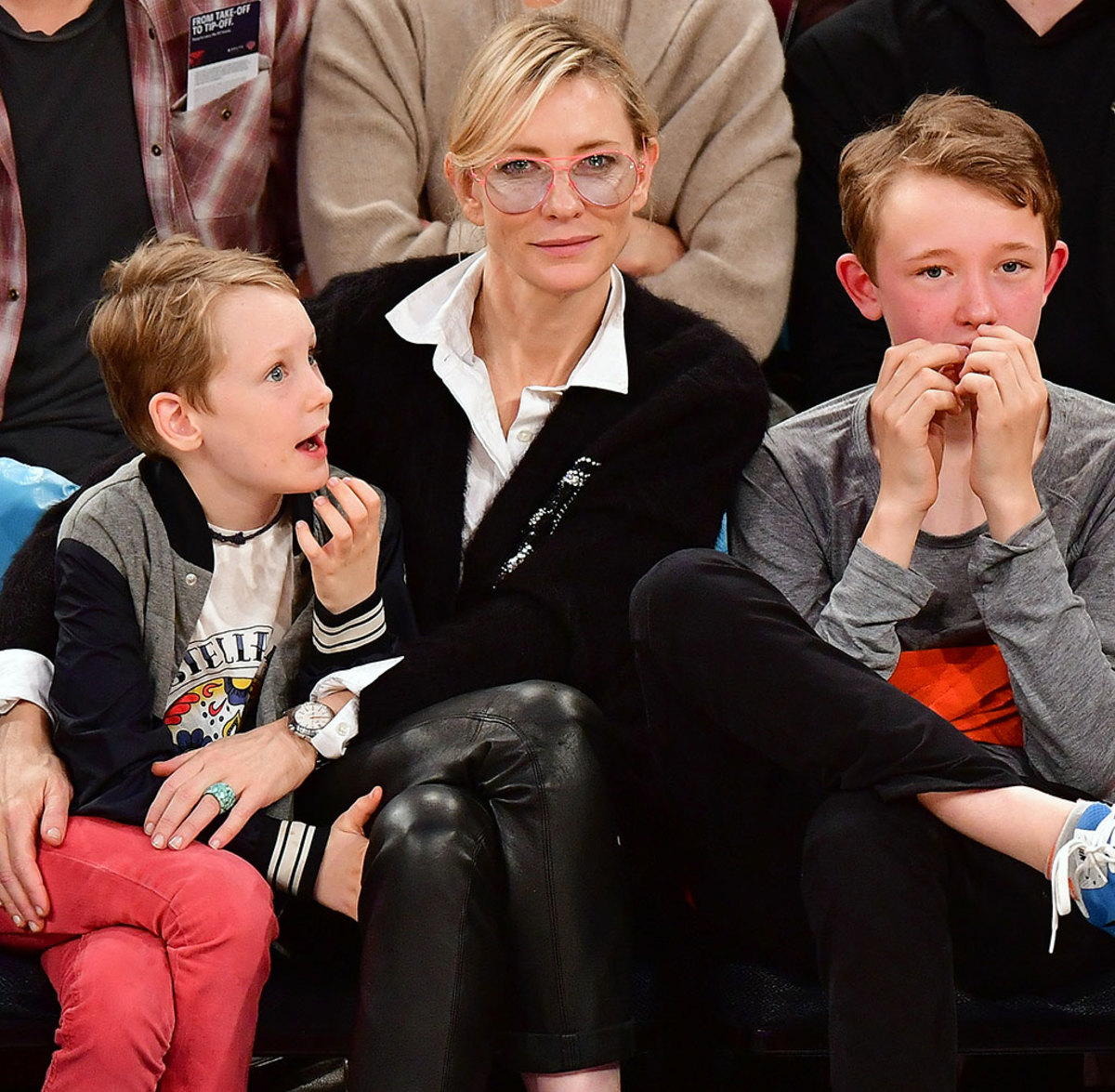 2016-1102-Cate-Blanchett-sons-Ignatius-and-Roman.jpg