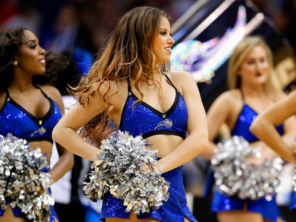 Orlando-Magic-Dancers-3c2ea860674b4fce8a1a7a4de095d4aa-0.jpg