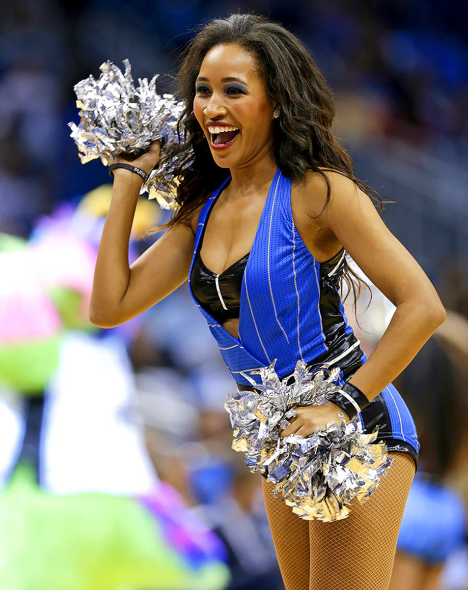 Orlando-Magic-Dancers-a8ca120f9e9f46c695f8585627fc602a-0.jpg