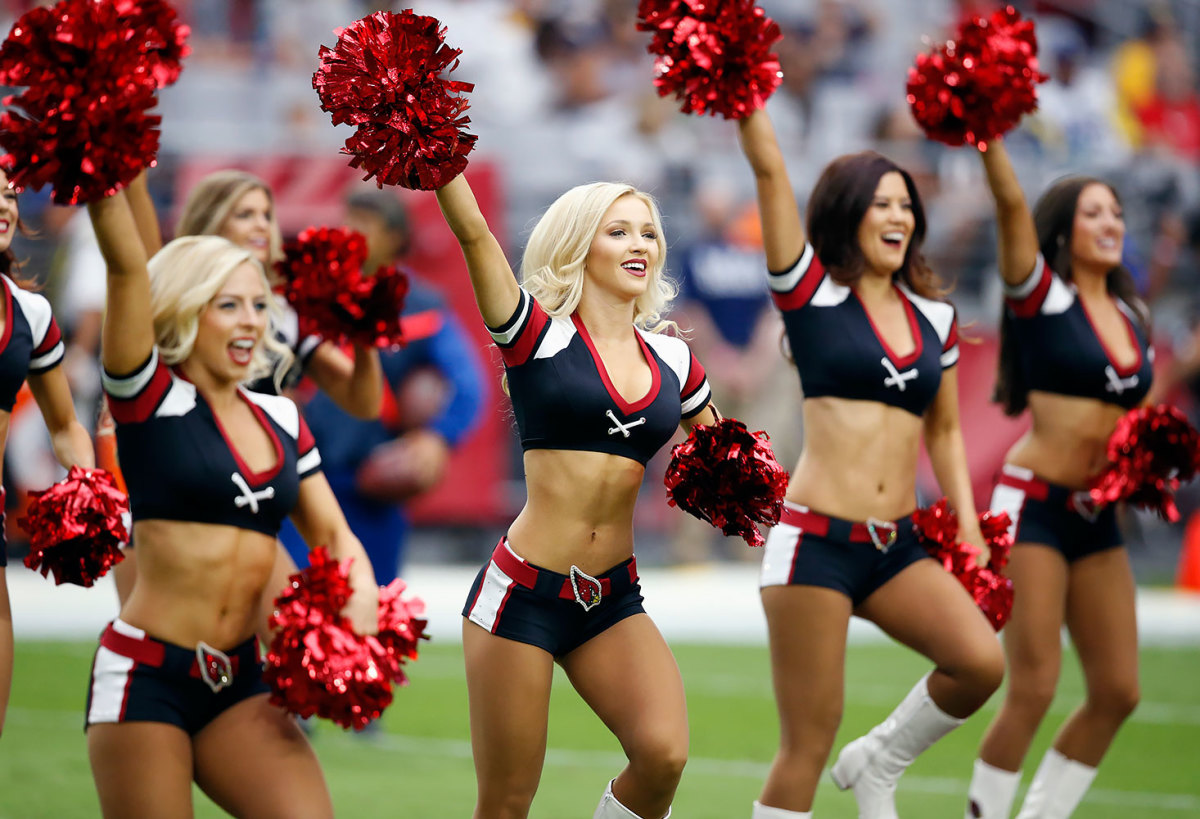Arizona-Cardinals-cheerleaders-AP_380164848176.jpg