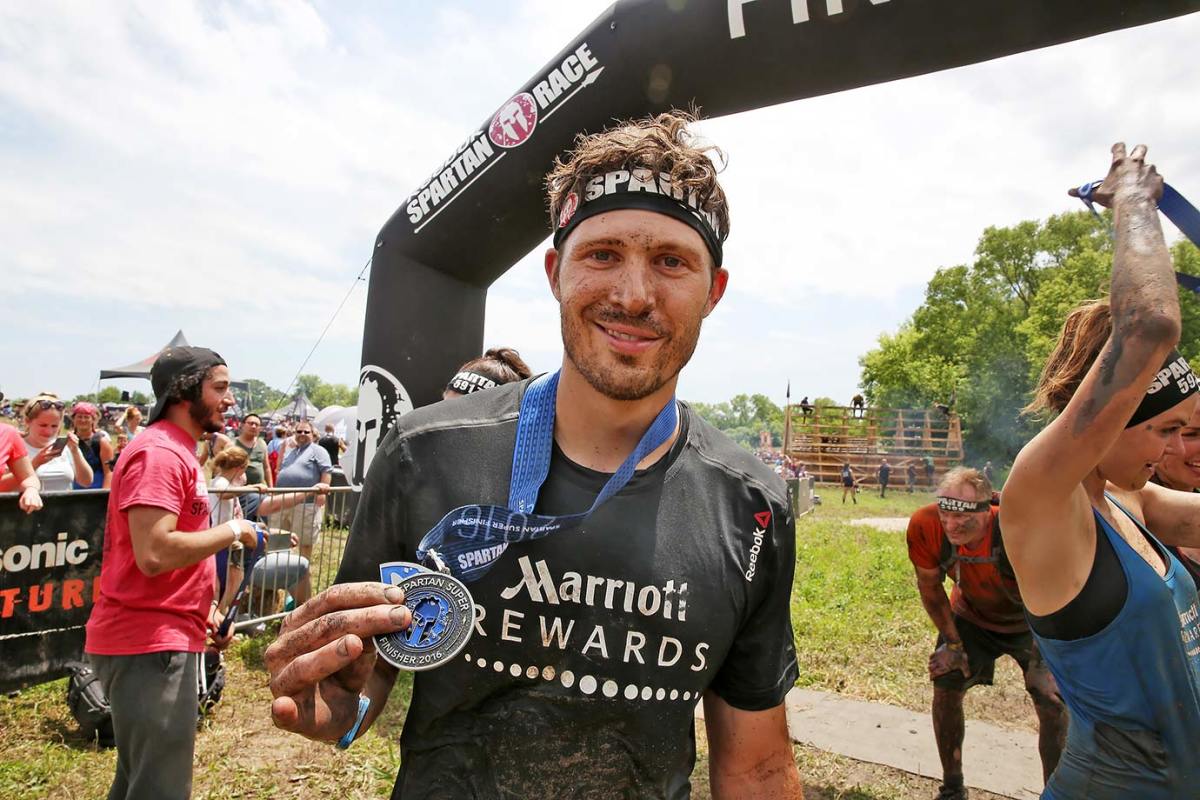 Friday-Night-Lights-for-Spartan-Race-Zach-Gilford-539531770_master.jpg