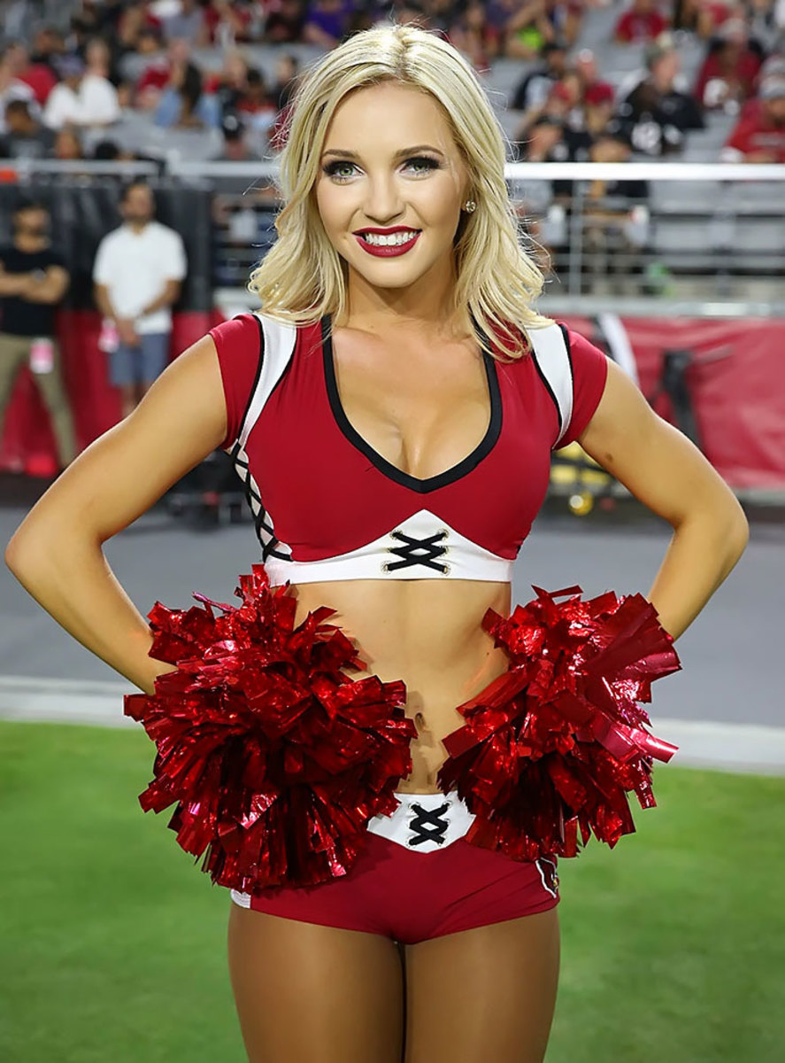 Arizona-Cardinals-cheerleaders-ZYP_1027.jpg