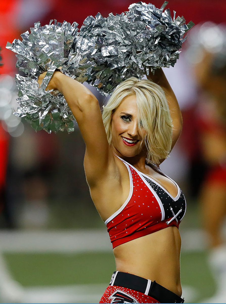 Atlanta-Falcons-cheerleaders-GettyImages-588639510_master.jpg