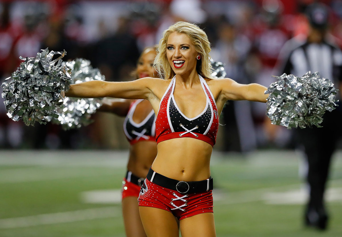 Atlanta-Falcons-cheerleaders-GettyImages-588639524_master.jpg