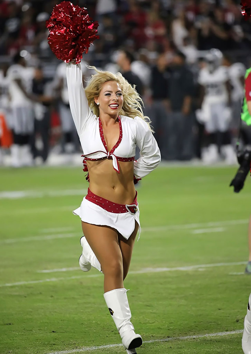 Arizona-Cardinals-cheerleaders-WYP_0599.jpg