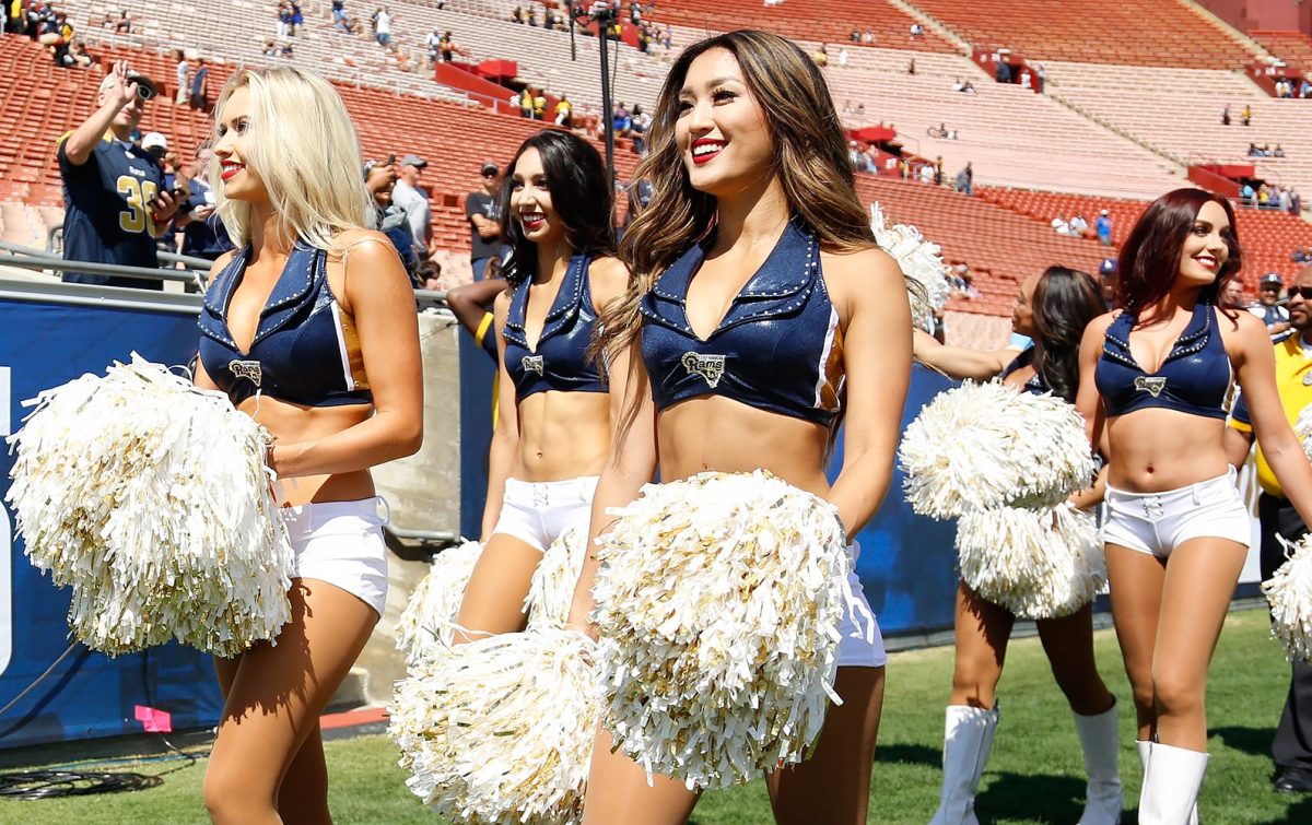 Los-Angeles-Rams-cheerleaders-AP_912056150466.jpg