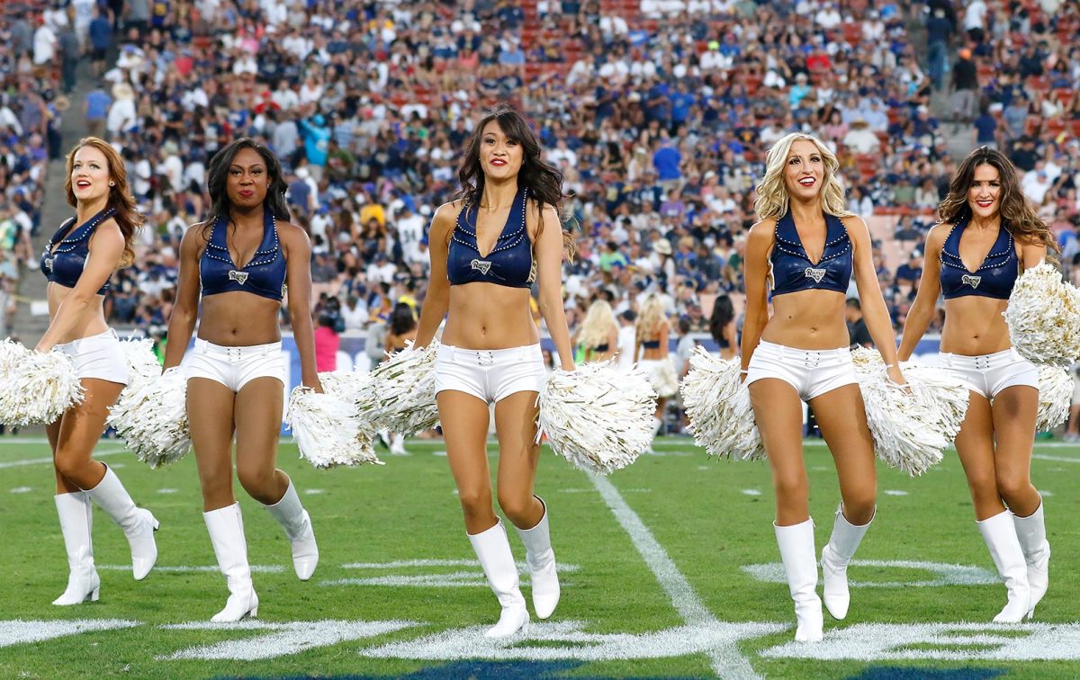 Los-Angeles-Rams-cheerleaders-AP_335375209123.jpg