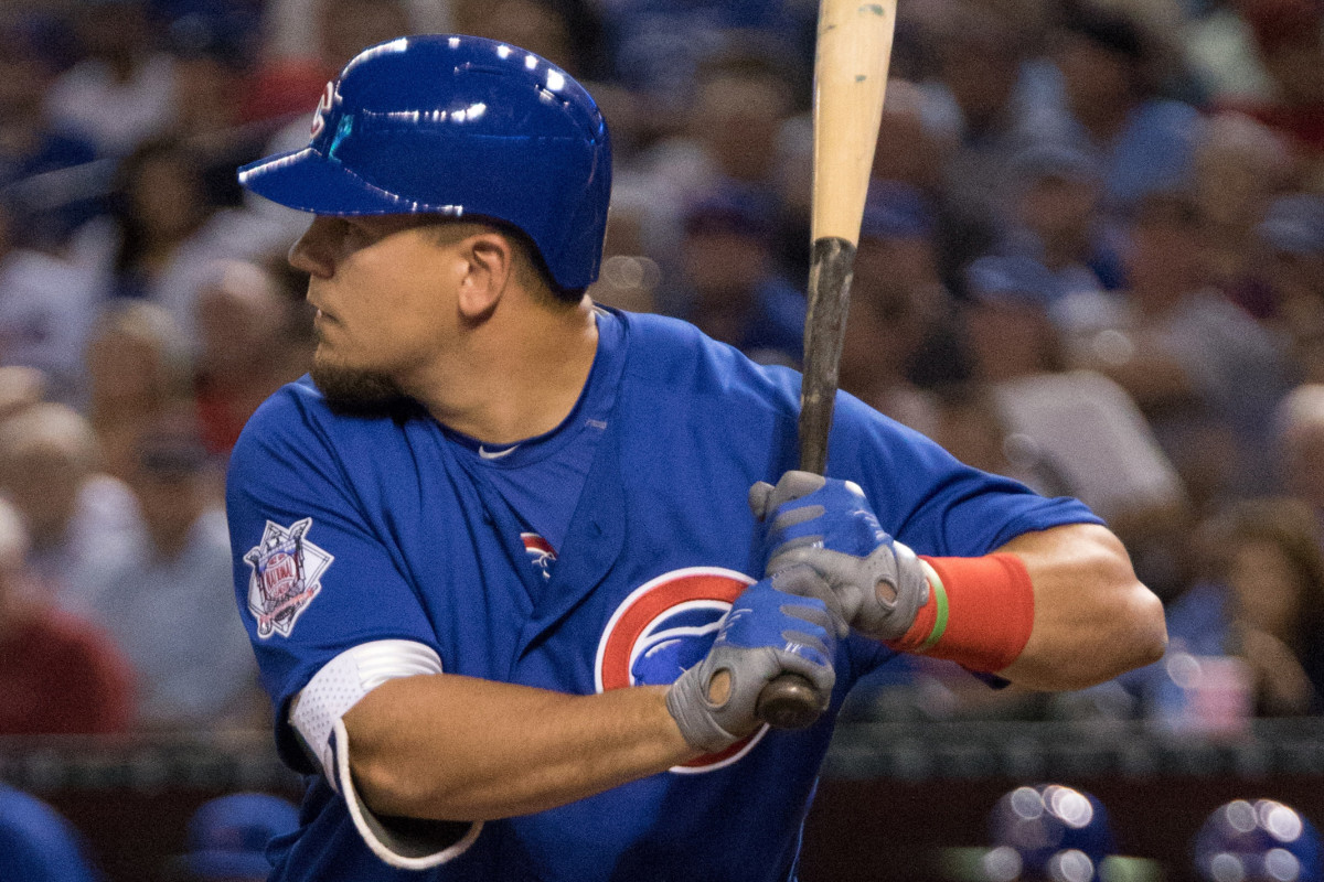 schwarber-wristband.jpg