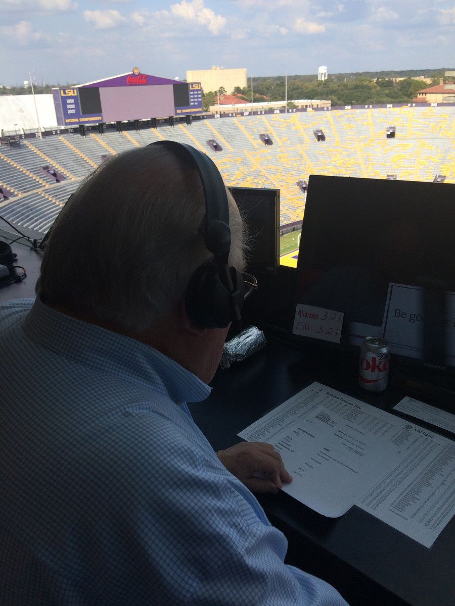 verne-lundquist-lsu-alabama.jpg