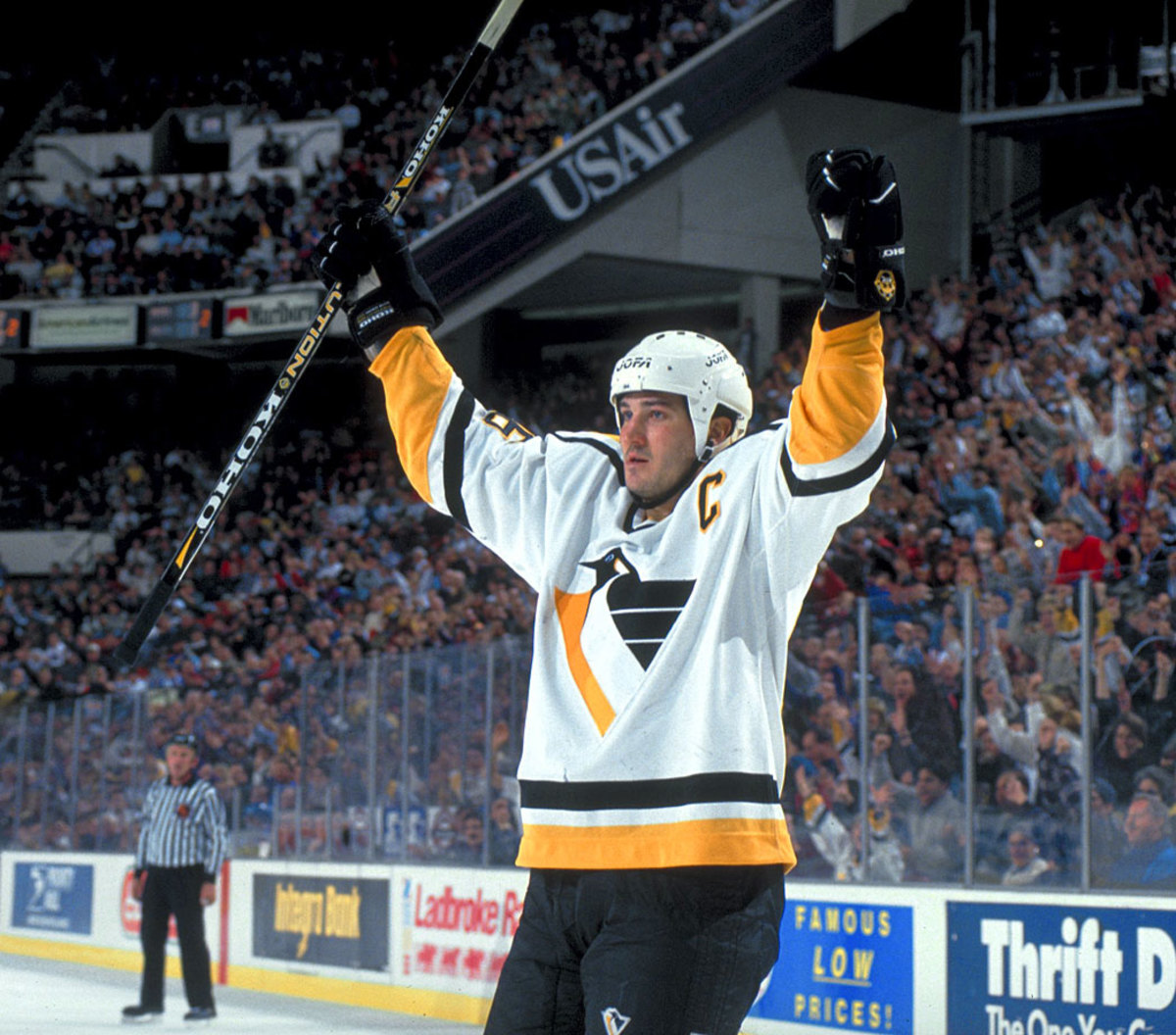 1993 Mario Lemieux Pittsburgh Penguins Sports Illustrated April 19 