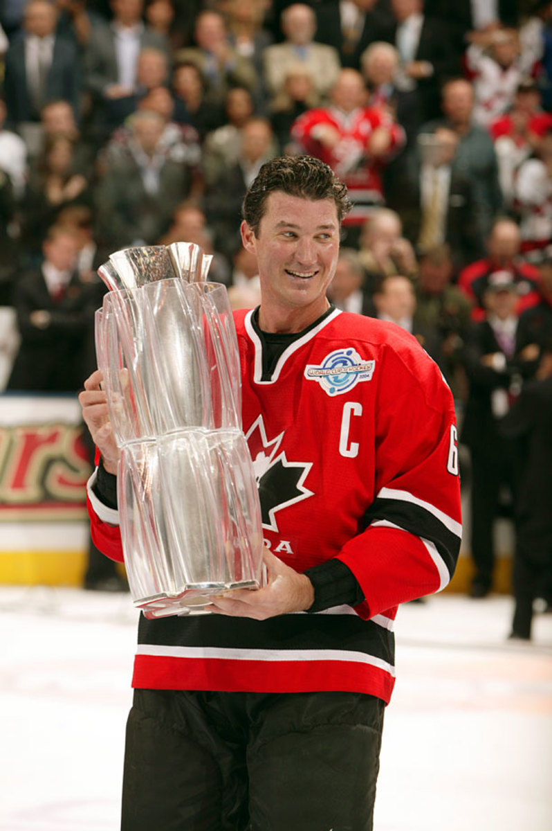 Yohe: Mario Lemieux was robbed of the Hart Trophy in 1989 and the mystery  remains - The Athletic