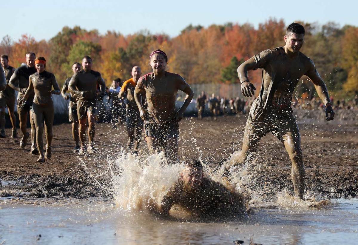 2012-Tough-Mudder-Englishtown-GettyImages-154568437_master.jpg