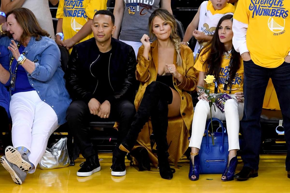 2016-0602-John-Legend-Chrissy-Teigen_0.jpg
