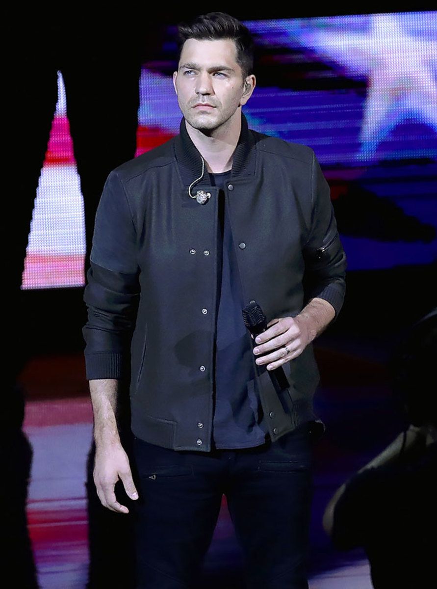 2016-0613-Andy-Grammer_0.jpg