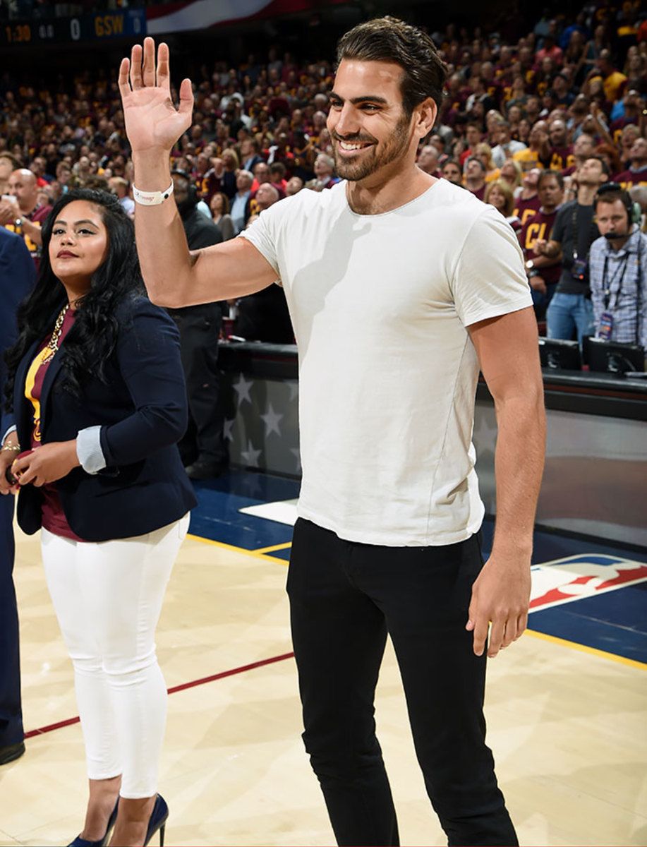 2016-0610-Nyle-DiMarco_0.jpg