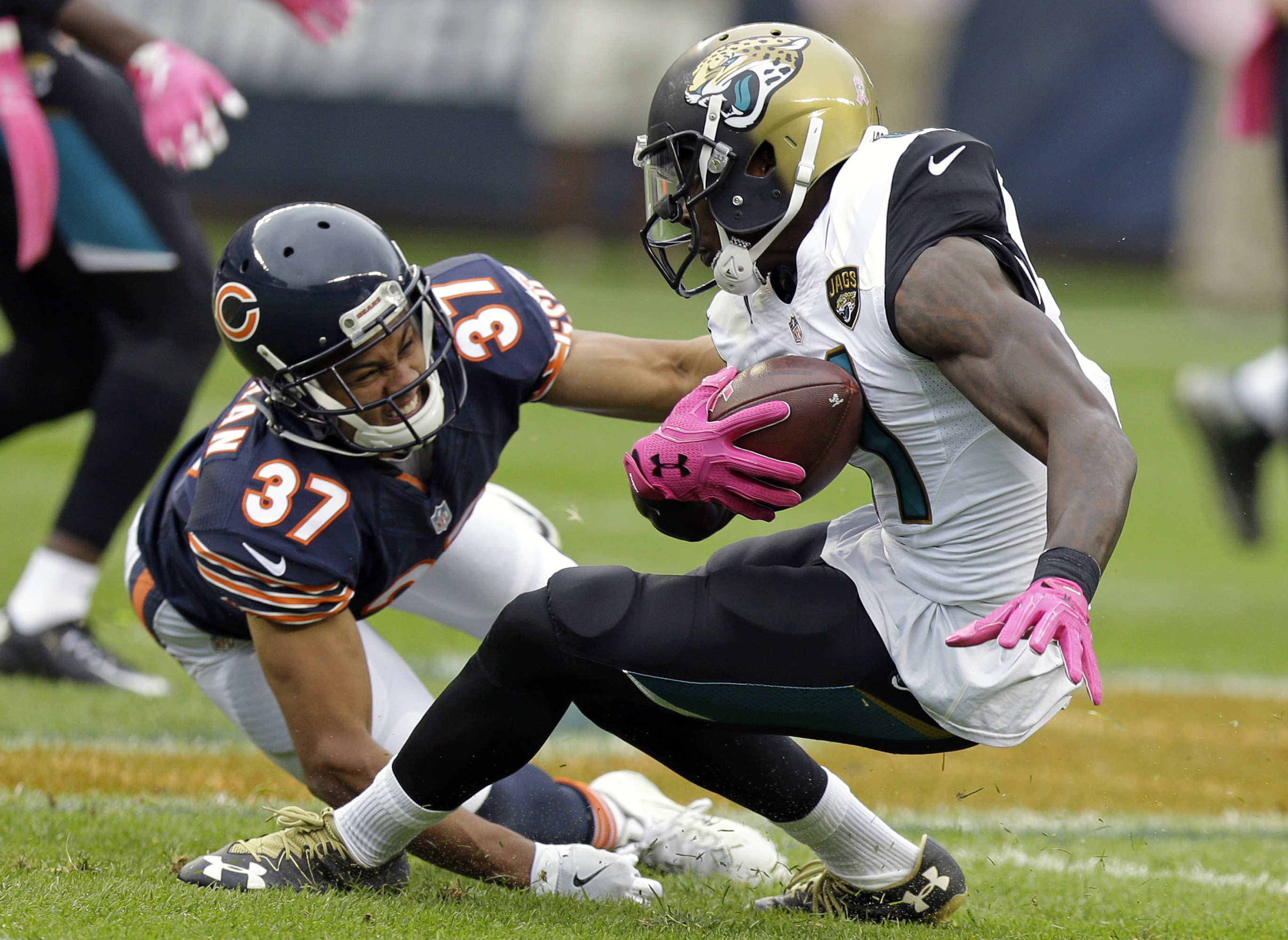 Jaguars WR Lee says he was flagged for using racial slur