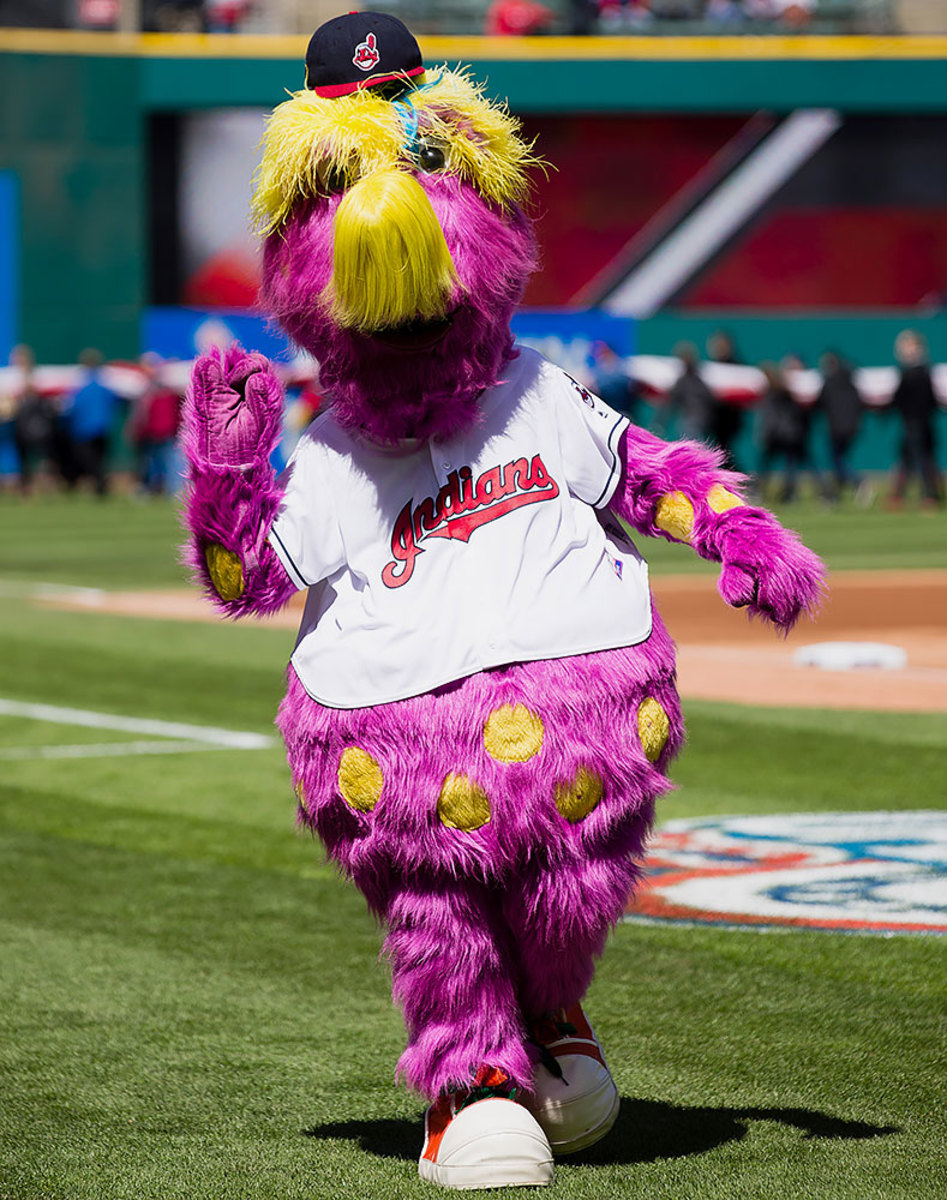 Cleveland-Indians-mascot-Slider.jpg